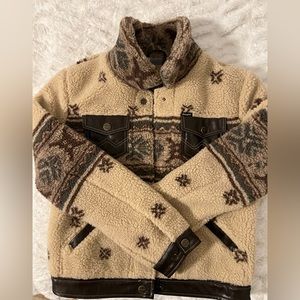 WRANGLER pattern sherpa jacket !!
